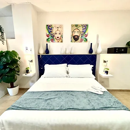 Court View Apartment *